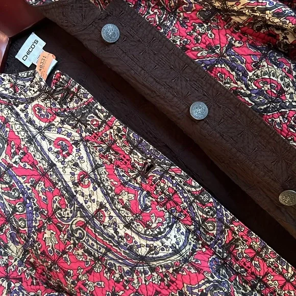 CHICO’S Reversible Paisley Print Jacket - Picture 4 of 17